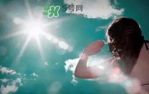 三伏天容易中暑嗎？三伏天怎么預(yù)防中暑？