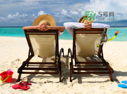 三伏天能曬太陽嗎_三伏天曬太陽的好處_如何在三伏天曬太陽 三伏天能曬太陽嗎_三伏天曬太陽的好處_如何在三伏天曬太陽