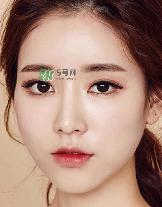 做美瞳線要打麻藥嗎？做美瞳線麻藥怎么敷？