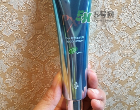 雪完美pxe防曬霜怎么樣_雪完美pxe防曬乳好用嗎 雪完美pxe防曬霜怎么樣_雪完美pxe防曬乳好用嗎