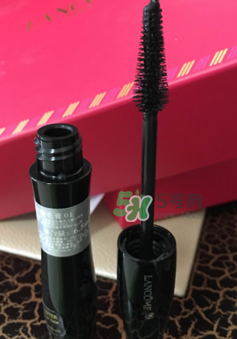 蘭蔻夢魅睫毛膏好用嗎？蘭蔻夢魅睫毛膏怎么樣？