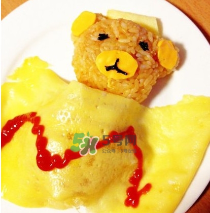 蛋包飯是哪國的料理？蛋包飯怎么做才能讓蛋包著飯