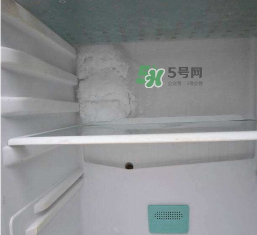冰箱冷藏室結(jié)冰正常嗎？冰箱冷藏室結(jié)冰是什么原因？