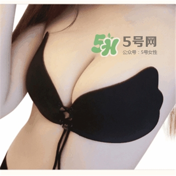 露背裝怎么穿內衣?夏季內衣的穿法