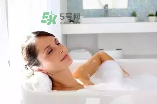 三伏天艾灸后能洗澡嗎？三伏天艾灸后注意事項