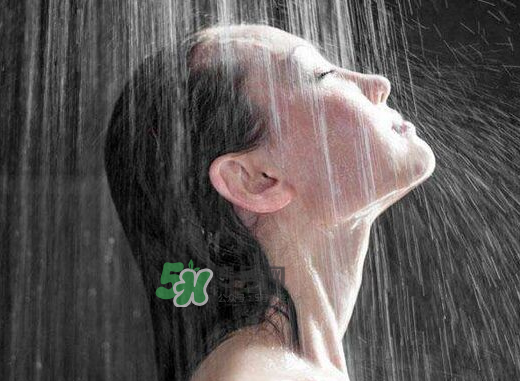 三伏天艾灸后能洗澡嗎？三伏天艾灸后注意事項