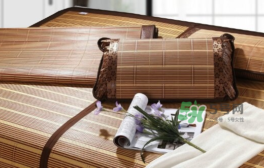 三伏天坐月子可以睡涼席嗎？夏天坐月子可以睡涼席嗎？