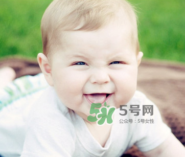 寶寶腹瀉吃什么輔食好？寶寶腹瀉還能吃輔食嗎？