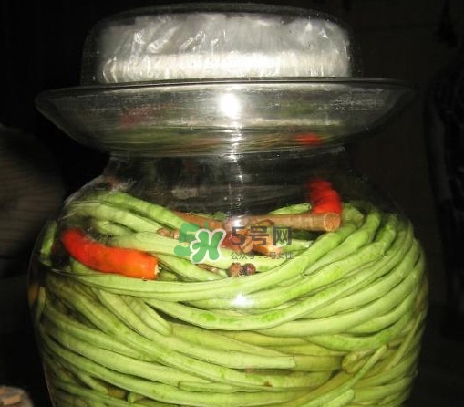 缸豆沒熟能吃嗎？酸缸豆怎么腌制的