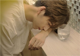 我只會洗頭帥哥是誰？陳飛雄個人資料扒皮