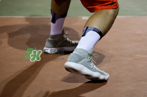 nike react hyperdunk 2017腳感怎么樣？hyperdunk 2017實(shí)戰(zhàn)測(cè)評(píng)