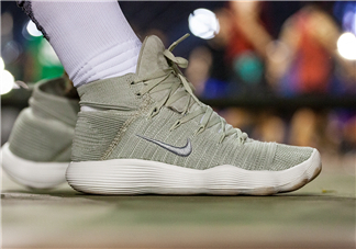 nike react hyperdunk 2017腳感怎么樣？hyperdunk 2017實戰(zhàn)測評