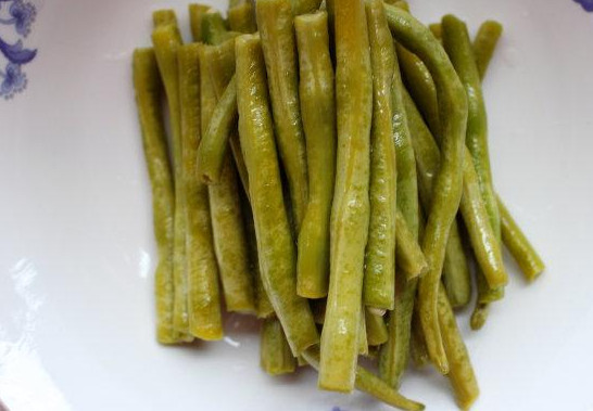 酸豇豆炒什么好吃？酸豇豆可以炒什么