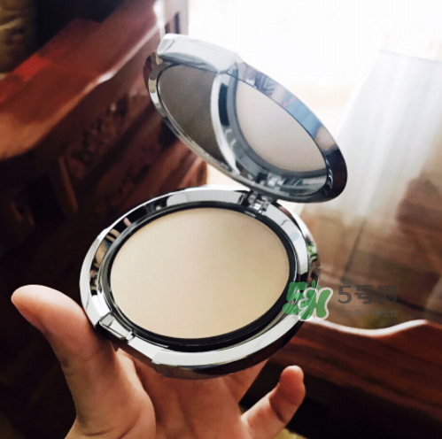 香緹卡粉餅怎么用？香緹卡粉餅使用方法