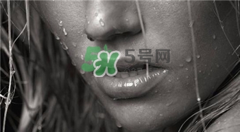 運(yùn)動(dòng)出汗多是為什么?出汗多的原因 運(yùn)動(dòng)出汗多是為什么?出汗多的原因