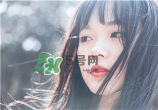 做乳頭縮小術(shù)后對哺乳有影響嗎?乳頭縮小術(shù)特點 做乳頭縮小術(shù)后對哺乳有影響嗎?乳頭縮小術(shù)特點