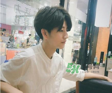 我只會洗頭帥哥是誰？陳飛雄個人資料扒皮