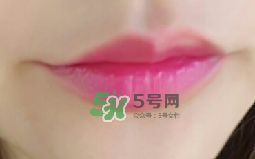 Mistine雙頭染唇液怎么樣？Mistine雙頭染唇液好用嗎？