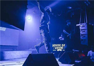 alyx與vans爵跡聯(lián)名款在哪買_怎么買_什么時候發(fā)售？