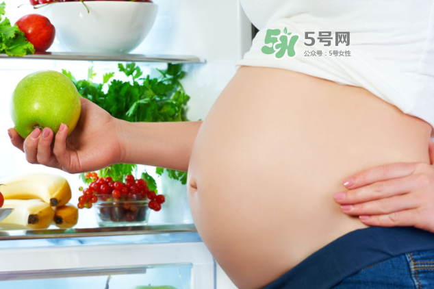 頭胎有妊娠線二胎沒(méi)有是因?yàn)閷殞毿詣e不一樣嗎？