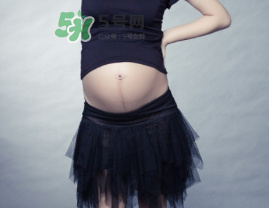 頭胎有妊娠線二胎沒(méi)有是因?yàn)閷殞毿詣e不一樣嗎？