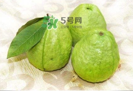 芭樂要削皮嗎？吃芭樂有什么好處？