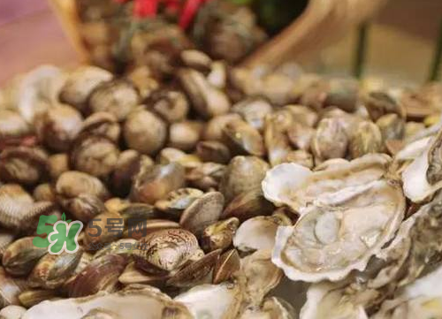 花蛤里面的黑色像屎能吃嗎？花蛤里面的黑色能吃嗎？
