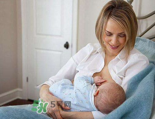 八月份坐月子可以開(kāi)空調(diào)嗎？8月份坐月子可以開(kāi)空調(diào)嗎？