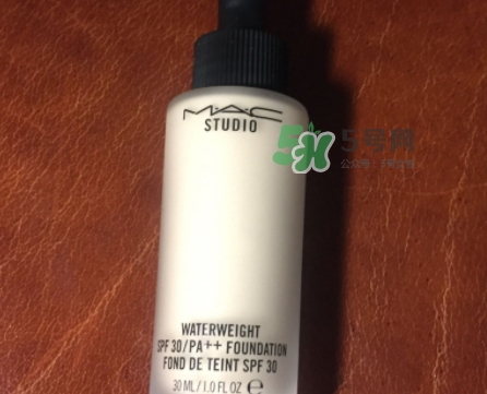 mac小滴管粉底液怎么用？mac滴管粉底液使用心得