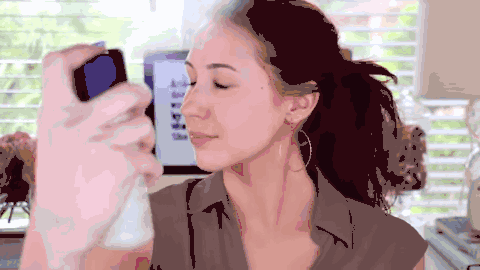 不同膚質底妝涂抹方法 各種肌膚底妝怎么涂 不同膚質底妝涂抹方法 各種肌膚底妝怎么涂