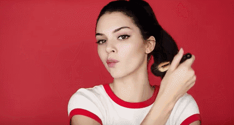 不同膚質底妝涂抹方法 各種肌膚底妝怎么涂 不同膚質底妝涂抹方法 各種肌膚底妝怎么涂