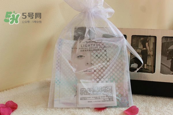 mac海洋亮白粉餅多少錢？mac魅可海洋亮白粉餅專柜價格