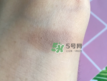 mac焦點(diǎn)小眼影怎么樣？mac時(shí)尚焦點(diǎn)小眼影好用嗎