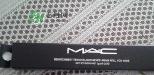 mac眼線液筆怎么用？mac魅可眼線液筆使用方法
