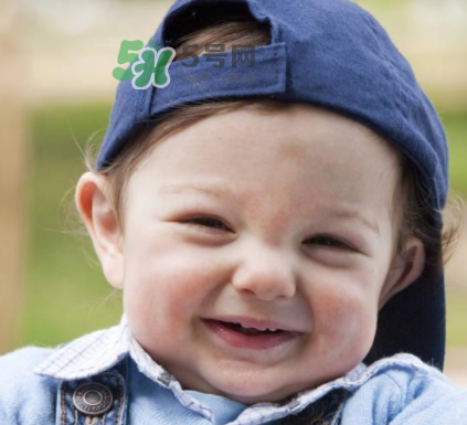 怎么判斷肚子里面有沒有蟲？孩子肚子里面有蟲子什么癥狀？