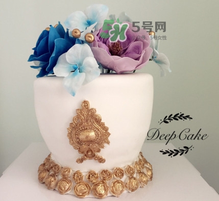 翻糖蛋糕怎么做？翻糖蛋糕是用什么做的