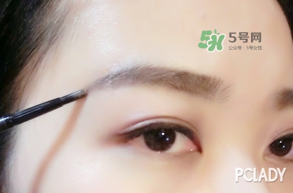 mac眉筆怎么用？mac魅可眉筆怎么削