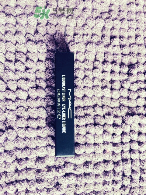 mac眼線液筆怎么用？mac魅可眼線液筆使用方法