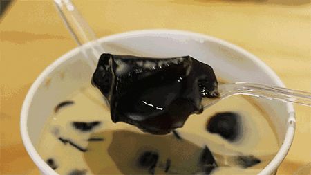 仙草凍怎么吃？仙草粉做的仙草凍怎么會有點苦