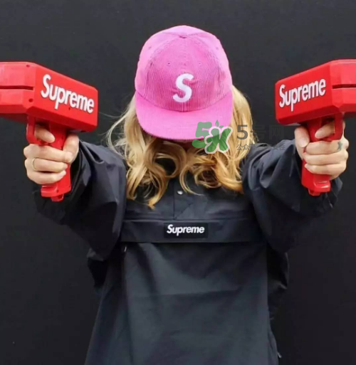 supreme噴錢槍多少錢？supreme鈔票槍價格