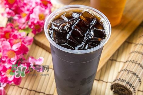 仙草凍是什么？仙草粉怎么煮成仙草凍