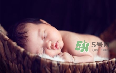 孩子違反規(guī)范時(shí)，如何才能避免親子沖突