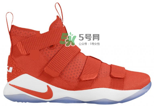 nike lebron soldier 11 tb團(tuán)隊(duì)配色有哪幾款_多少錢？
