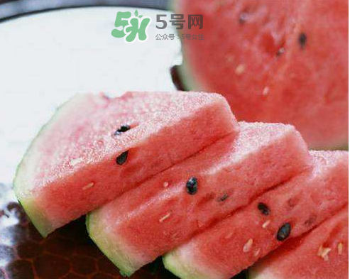 立秋為什么貼秋膘？立秋貼秋膘吃什么？