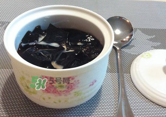 自制燒仙草可以放多久？燒仙草可以隔夜喝嗎