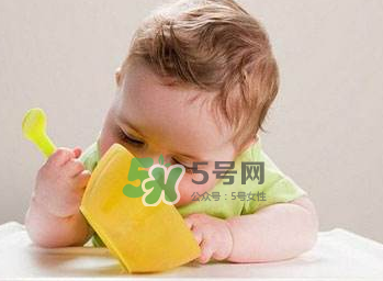 對(duì)寶寶大腦好的食物有哪些？寶寶吃什么補(bǔ)腦？