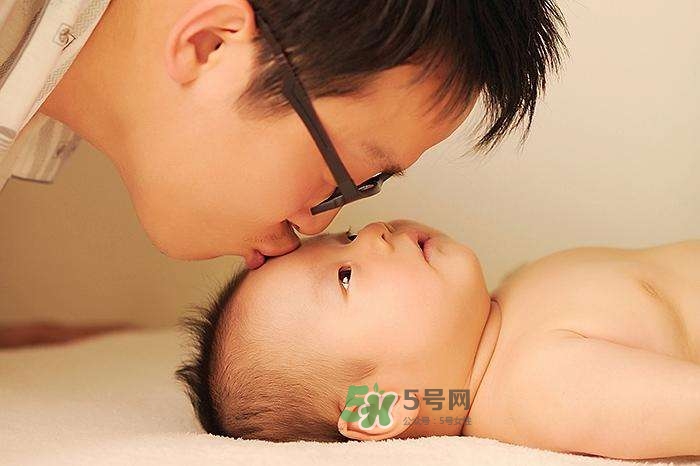 孩子違反規(guī)范時(shí)，如何才能避免親子沖突