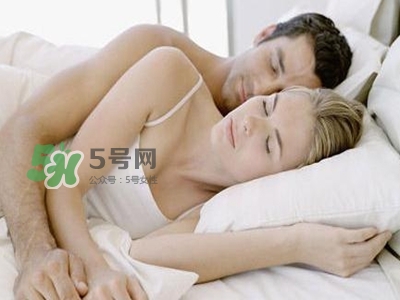 安全套越薄越好嗎？超薄避孕套會破嗎？