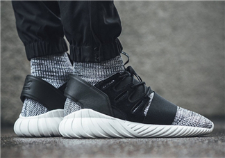 adidas tubular doom primeknit多少錢？