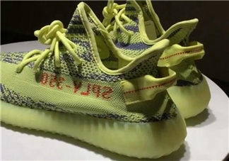 adidas yeezy boost 350 v2黃斑馬是夜光的嗎？